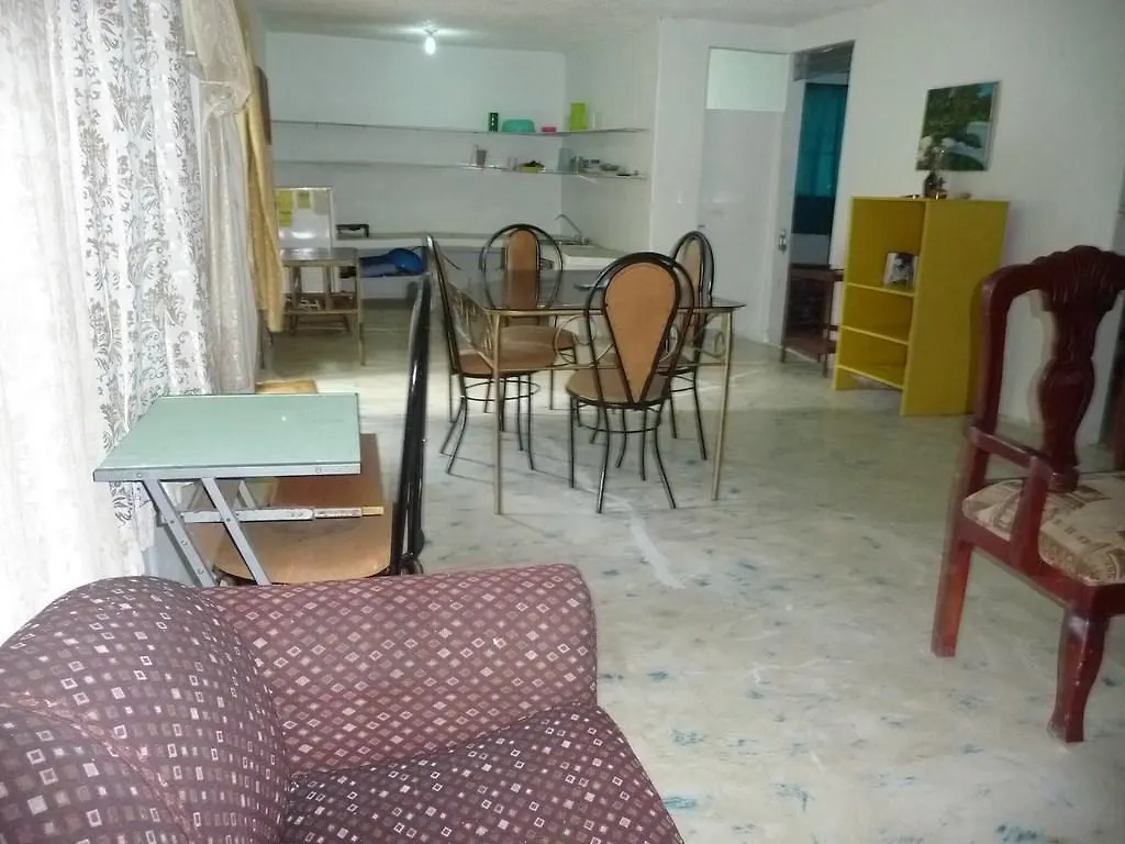 Sun Camp Dr Eco-Village Munoz 3*,